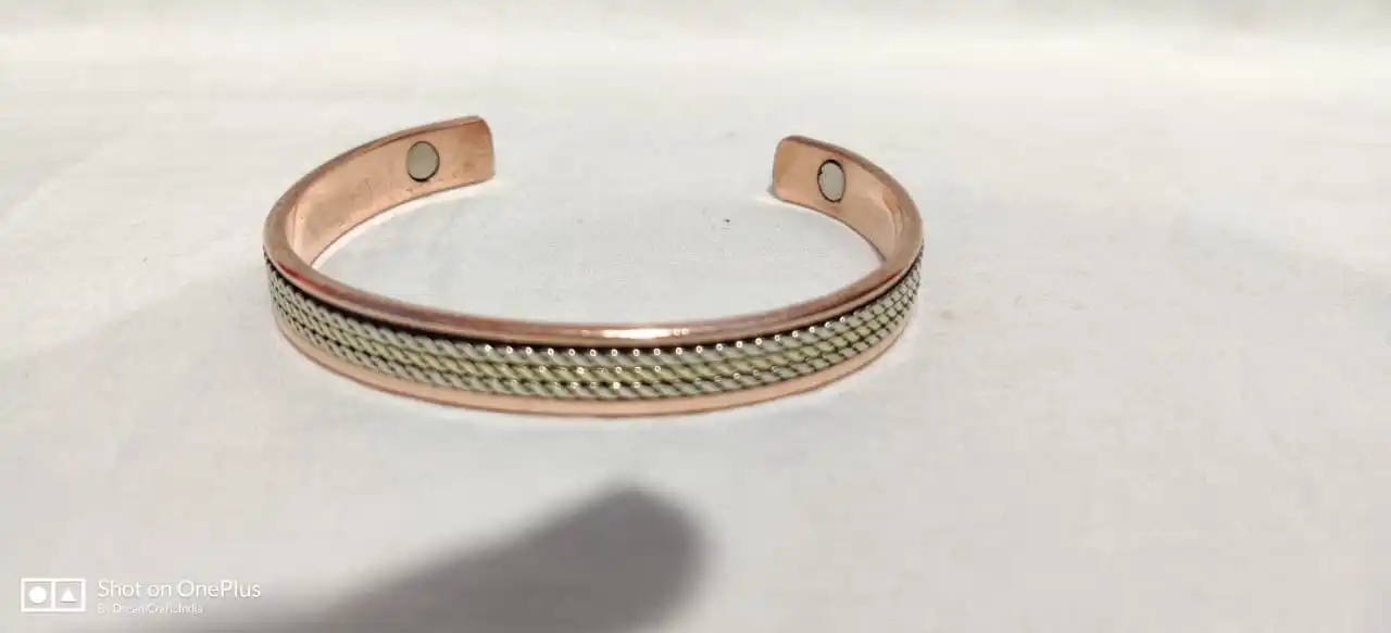 High Quality Pure Copper Bracelets For Men And Women Available In