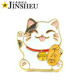 lucky cat pin