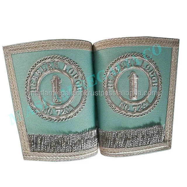 Cuff 12.jpg