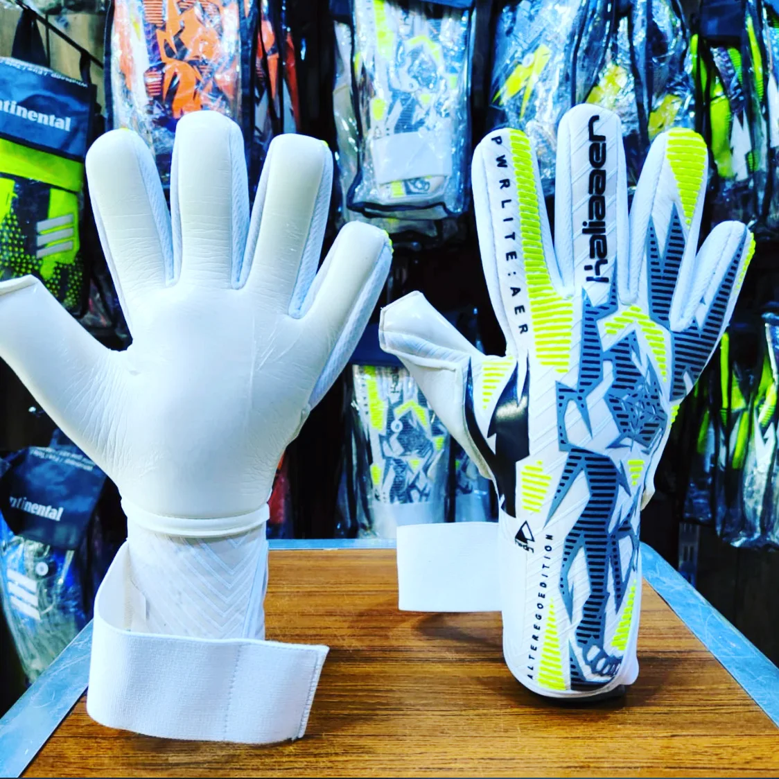 Goalkeeper Gloves Professional/high Quality German Latex 4mm Buy