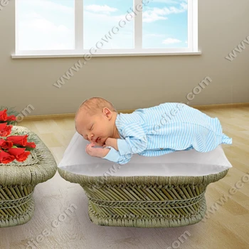 vintage baby cribs on wheels