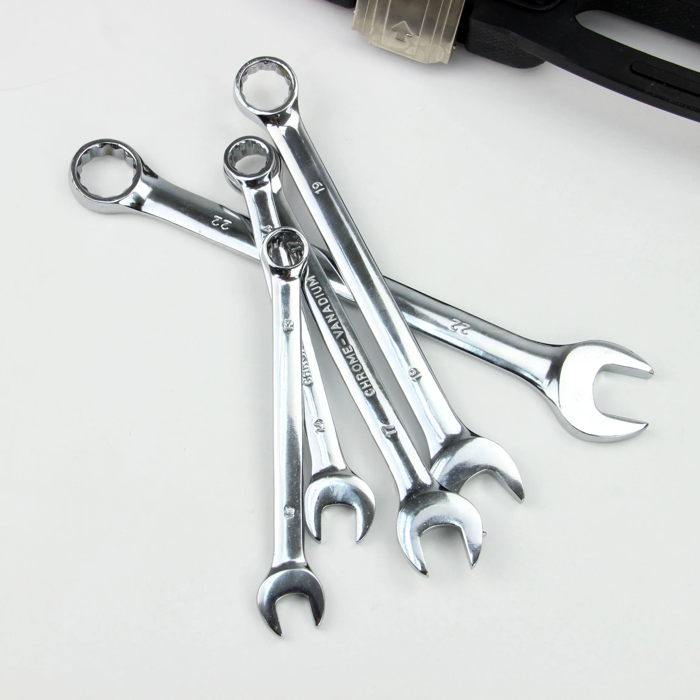 82 Pcs Socket Spanner Tools Kit,Auto Repair Socket