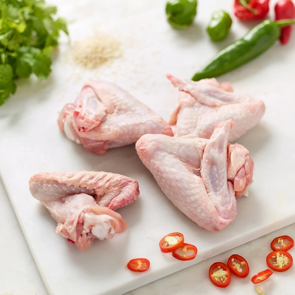 Chicken 3.5 0. Chicken Wings Fresh. Chicken Wings Raw. Игрушечное куриное мясо. Утки Chicken Wings резиновые.