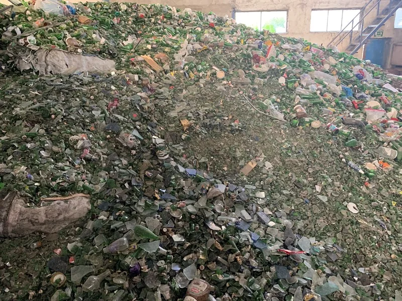 回收破碎废碎玻璃碎玻璃