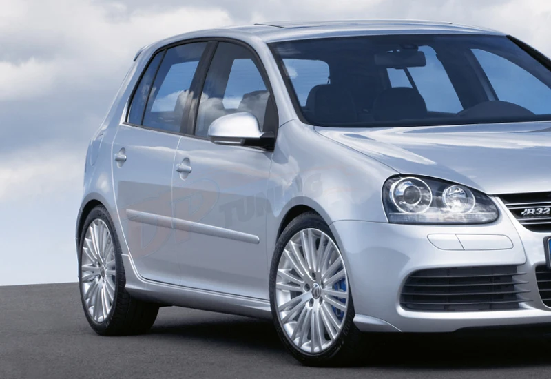 Ауди r8 v10 машина. R v 5. Audi r8 v8 fsi. Фольксваген гольф r32. Vw golf r32 tuning.