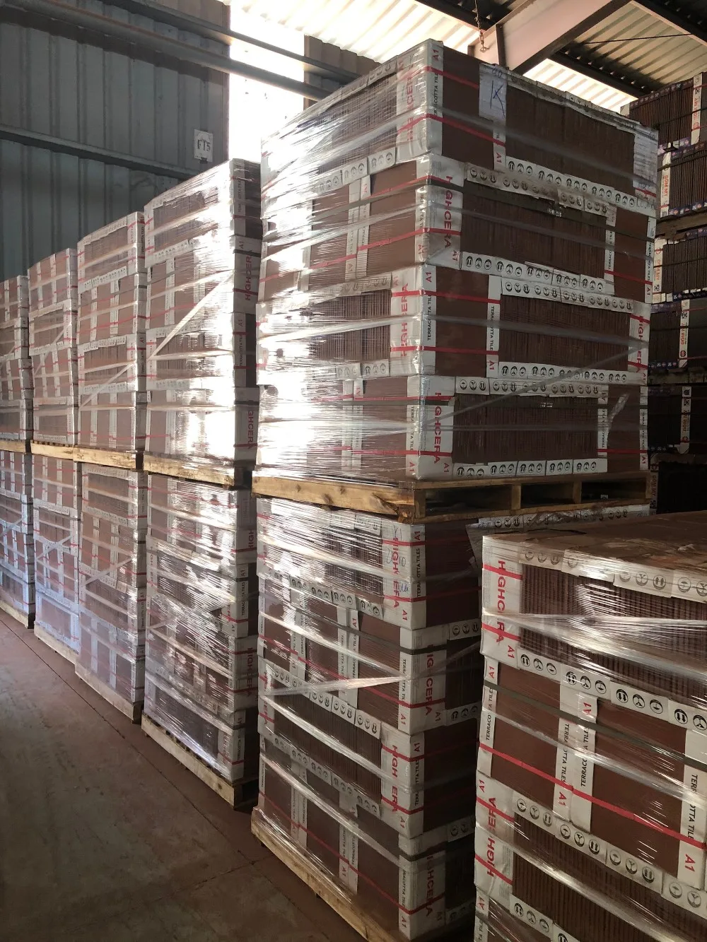 越南粘土墙面覆层瓷砖外墙软瓷砖