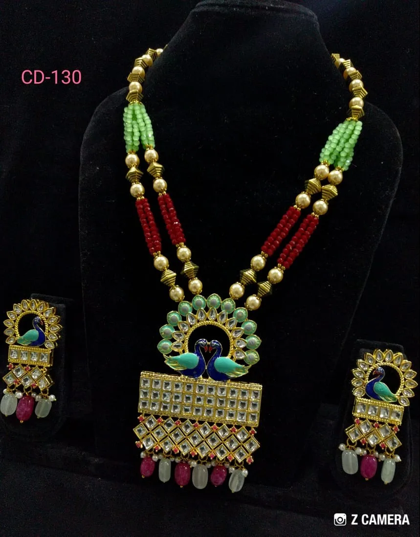 Decent Quality Kundan Meena Pendant Set 