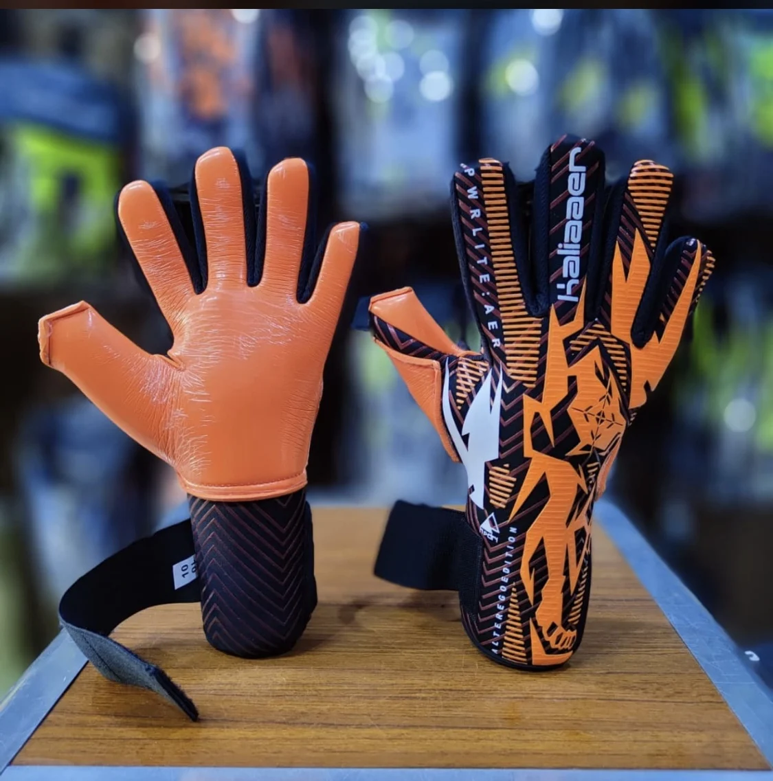 Goalkeeper Gloves Professional/high Quality German Latex 4mm Buy