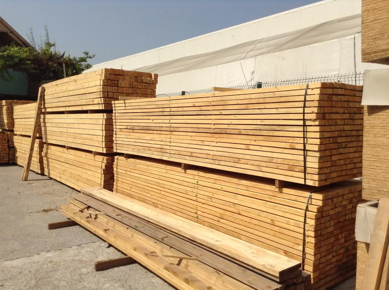 Pine Wood Lumber For Sale In Different Sizes cheap Wood For Sale Buy