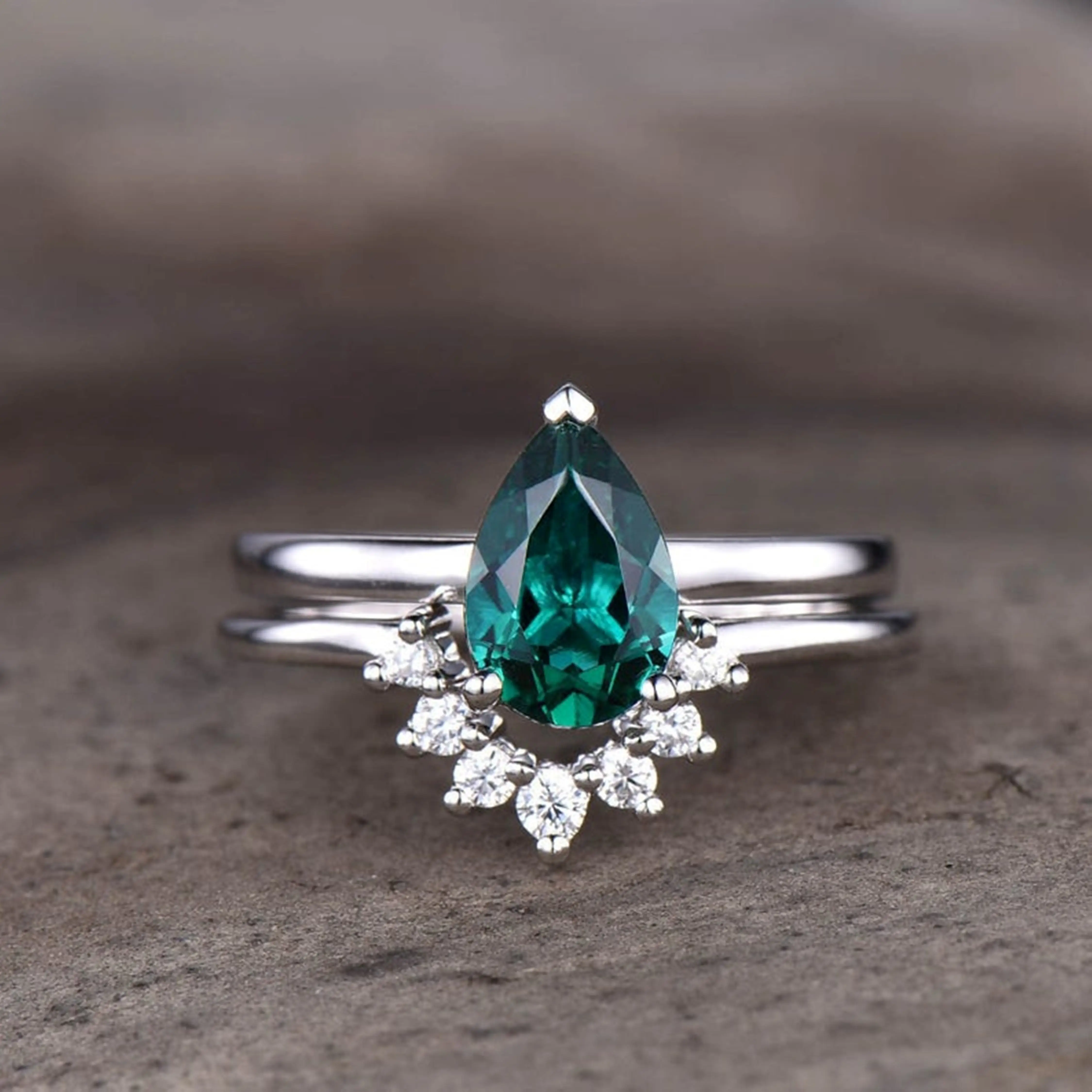 Natural Emerald Silver Ring/ 8 Gemstone Pear Ring/ 925 Sterling Silver Ring/ May Birthstone Ring/Handmade Ring/Wedding Ring/Engagement ring