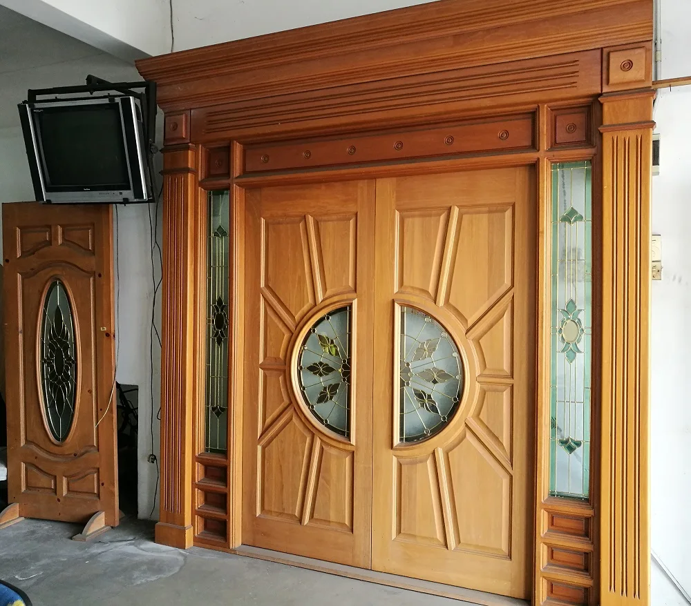 Sun Design Main Entrance Glass Double Leaf Solid Wooden Door Buy Wood Door Main Entrance Door Double Leaf Door Product On Alibaba Com