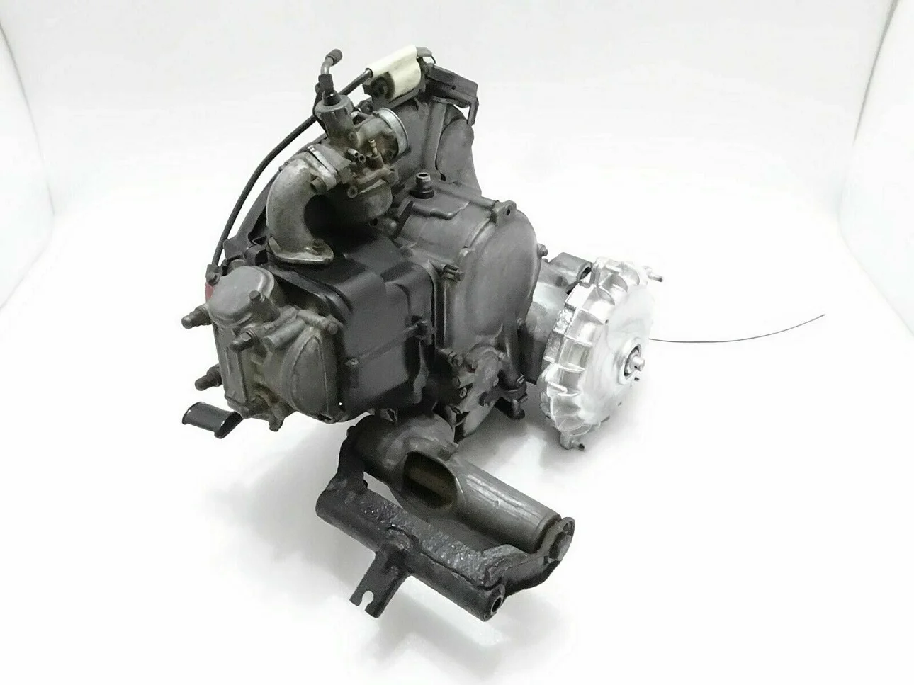 vespa engine.jpg