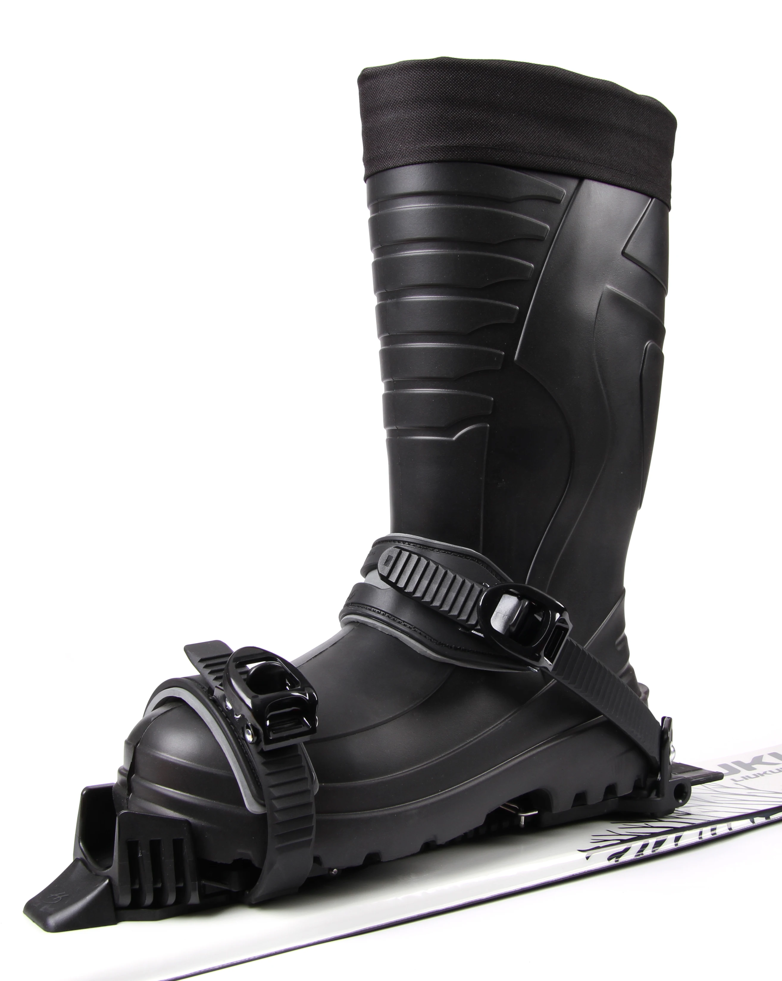 Skis Snow Adult Excellent Red Haghus Liuku And Skinner Skis Hunter Skis