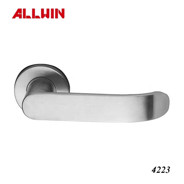 4223