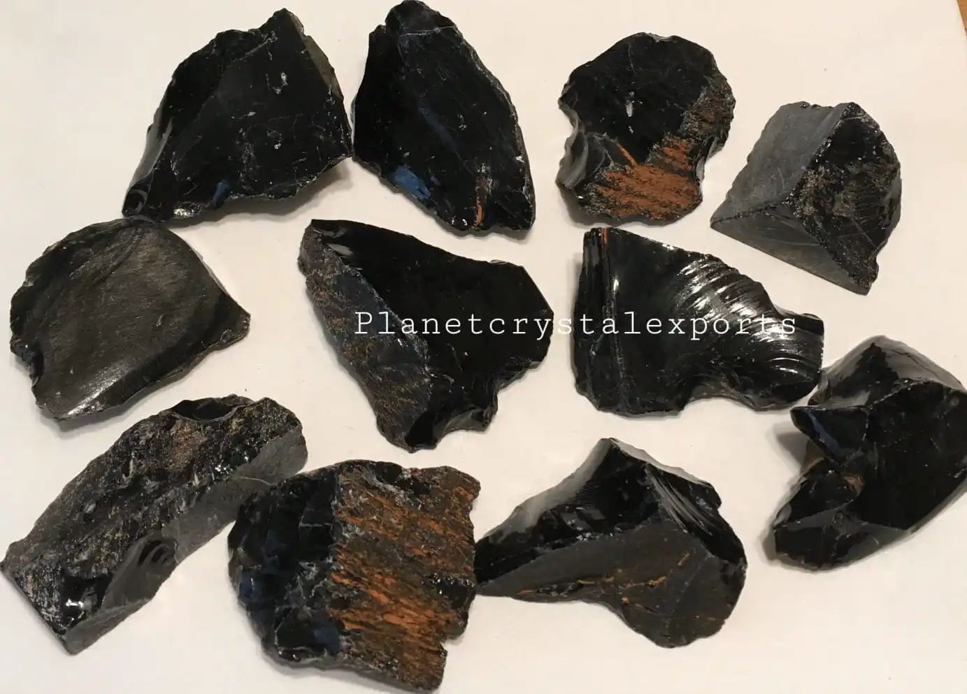 Как выглядит обсидиан в жизни Wholesale Natural Black Obsidian Rough Stone Black Obsidian Stone Crystal Rough 