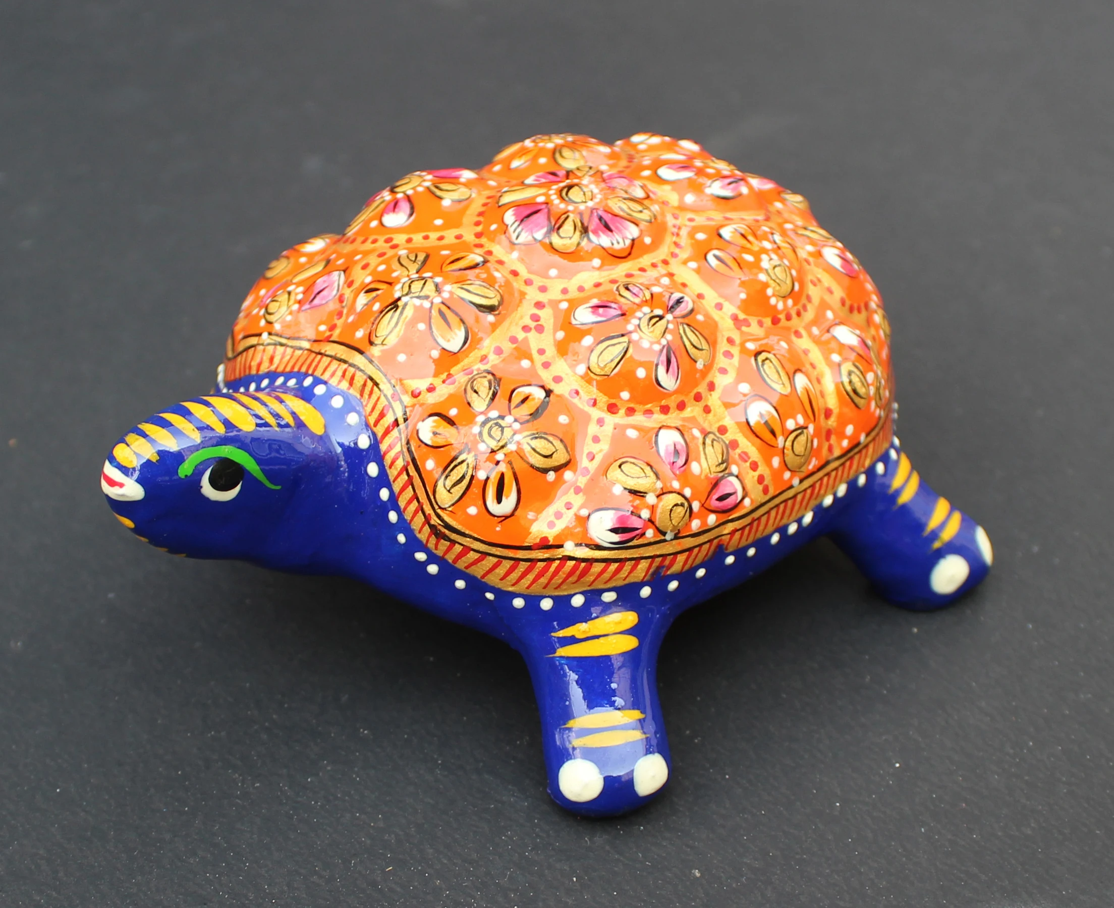 金属meenakari工艺品龟雕像手工珐琅质作品风水雕塑办公桌桌装饰展示