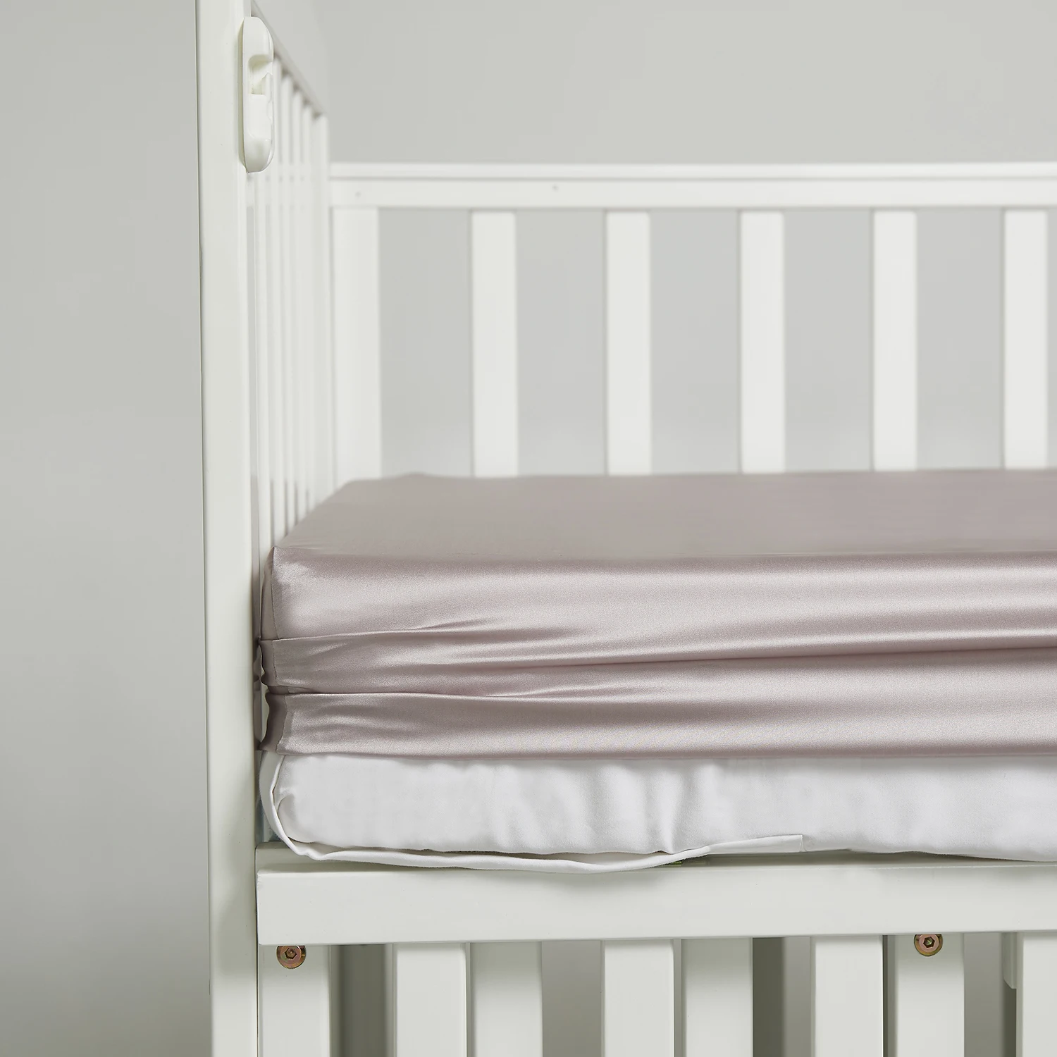 Customised 100 Mulberry Silk Fitted Sheet For Children 19momme