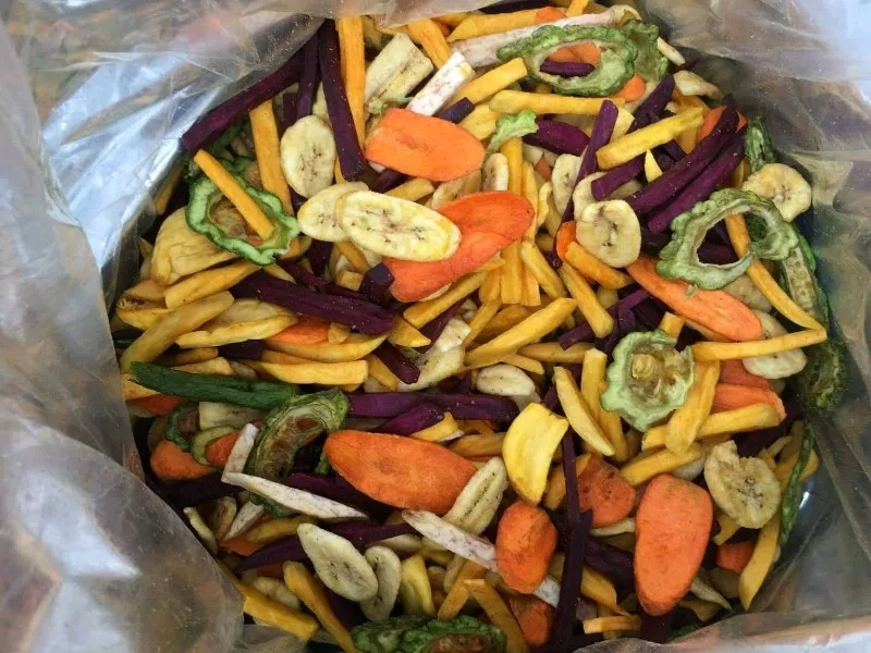 VIETNAMESE CRISPY FRUITS & VEGETABLES - High Quality Mix