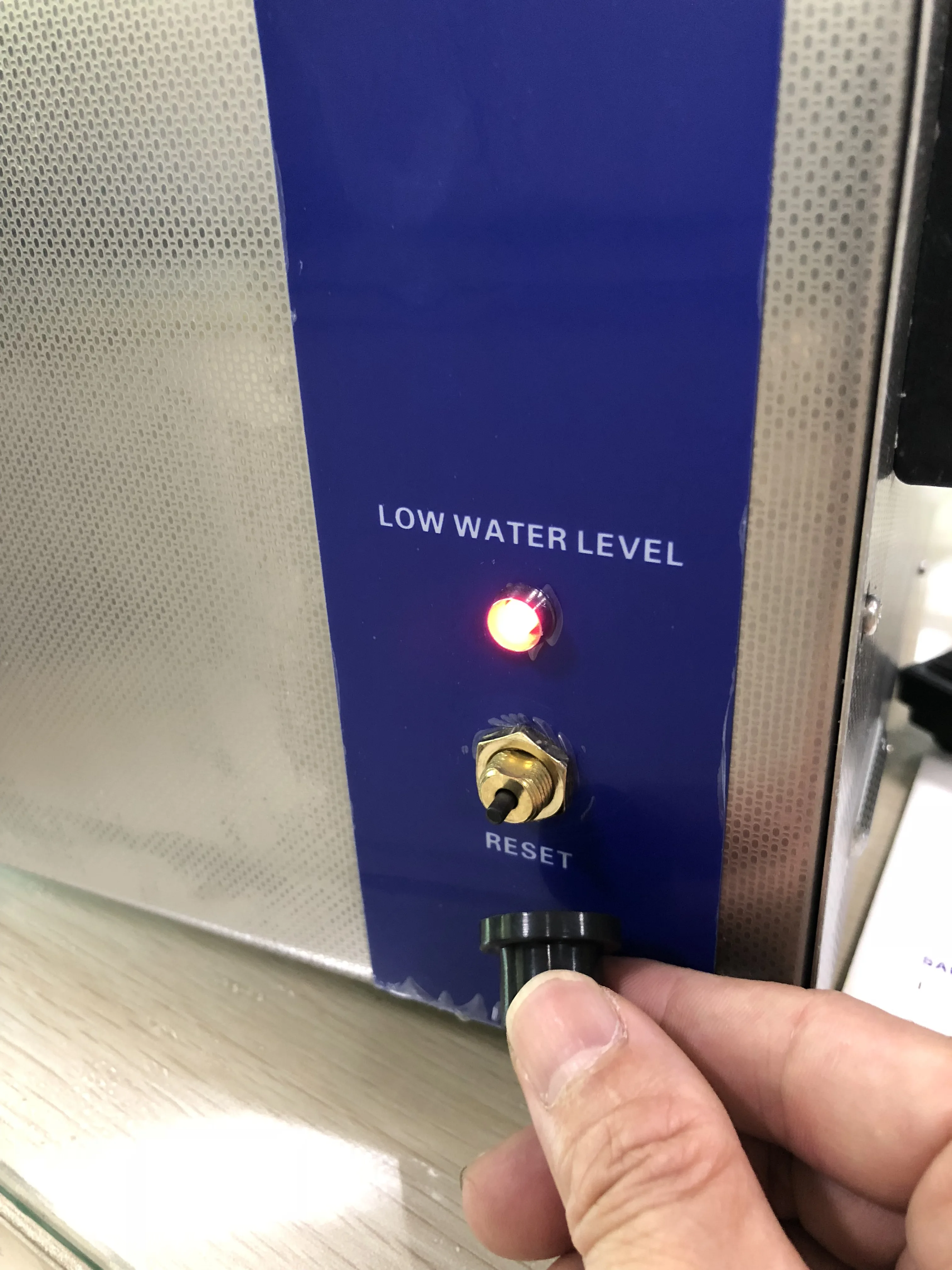 Steam Cleaner For Jewellery With Low Water Level Warning With Flexible