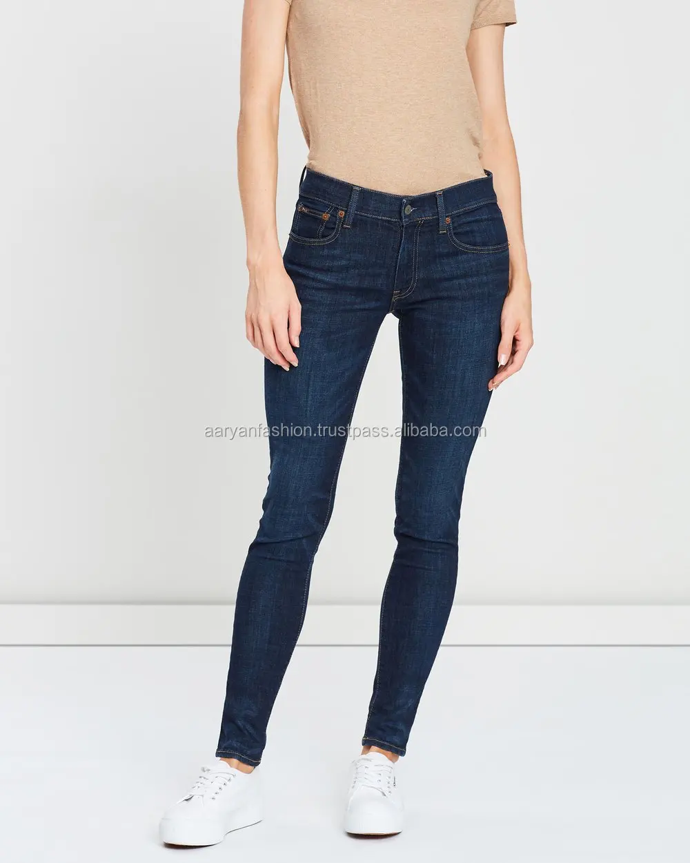 ladies jeans pant top