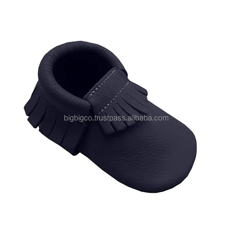 Moccains shoes 2442 (17).png