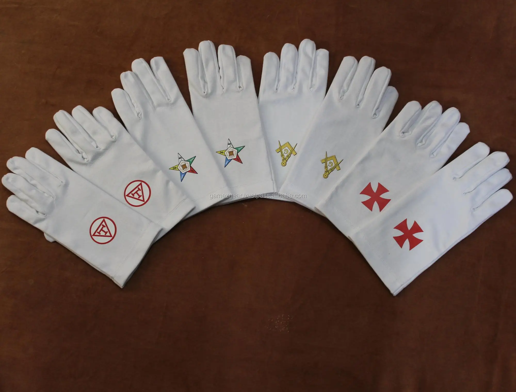 Embroidered Masonic Gloves.jpg