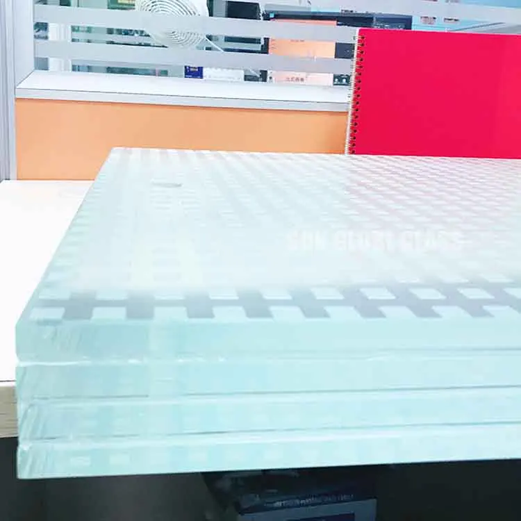 Triple Toughened Sandwich Glass Safety Glass Panels Antislip 30mm