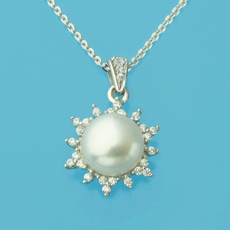 Latest Design 925 Sterling Silver 8-8.5mm White Button Freshwater Pearl Necklace with Cubic Zirconia, Rhodium Plated
