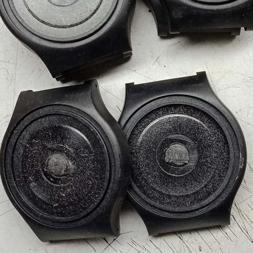 Mais non ! Vous n'avez pas de preuve !!! - Page 2 Oshi-carbon-fiber-watch-case