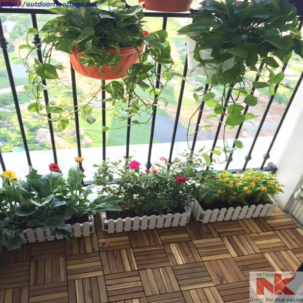 300*300 Holzboden Fliesen/rutschfeste Außen Boden Verriegelung Decking