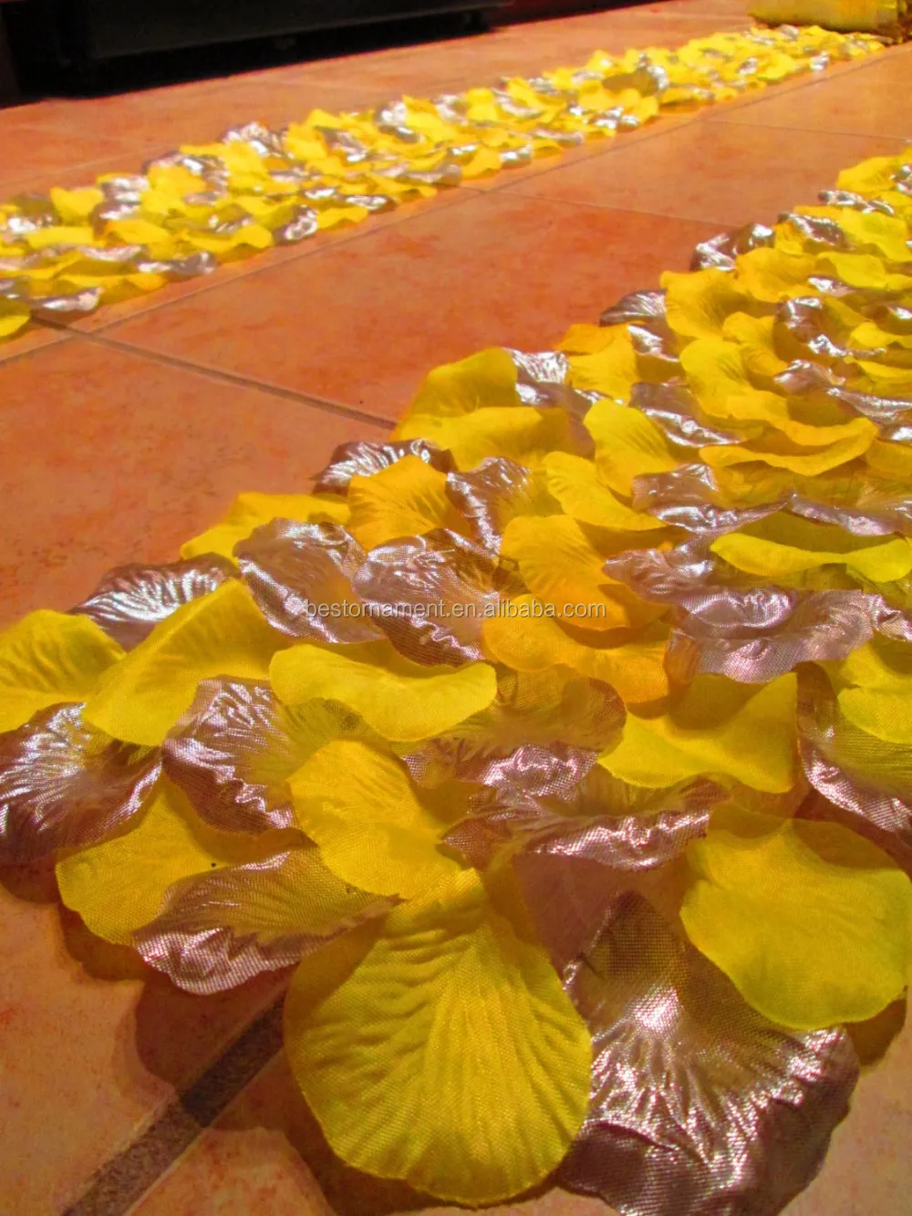 Yellow Silk Rose Petal Side Aisle Runners Buy Wedding Aisle Runner