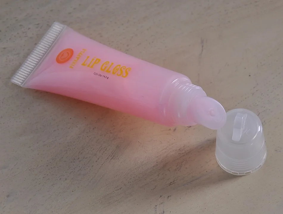 Hot sale cosmetic plastic lip gloss tube with cap