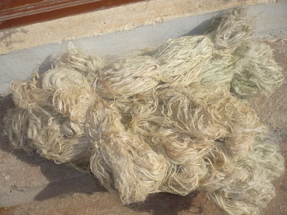 Natural Un Dyed Pineapple Fibers Suitable For Spinners And Art And ...