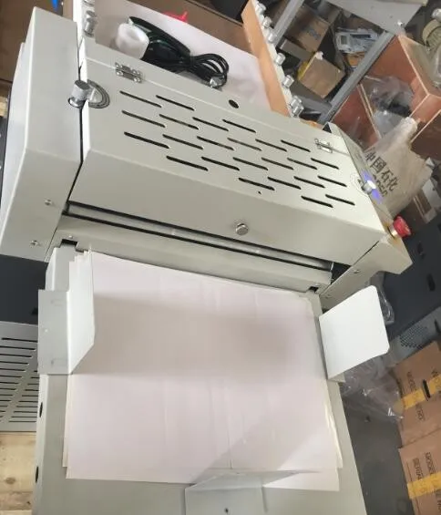 paper cardboard creasing machine.jpg