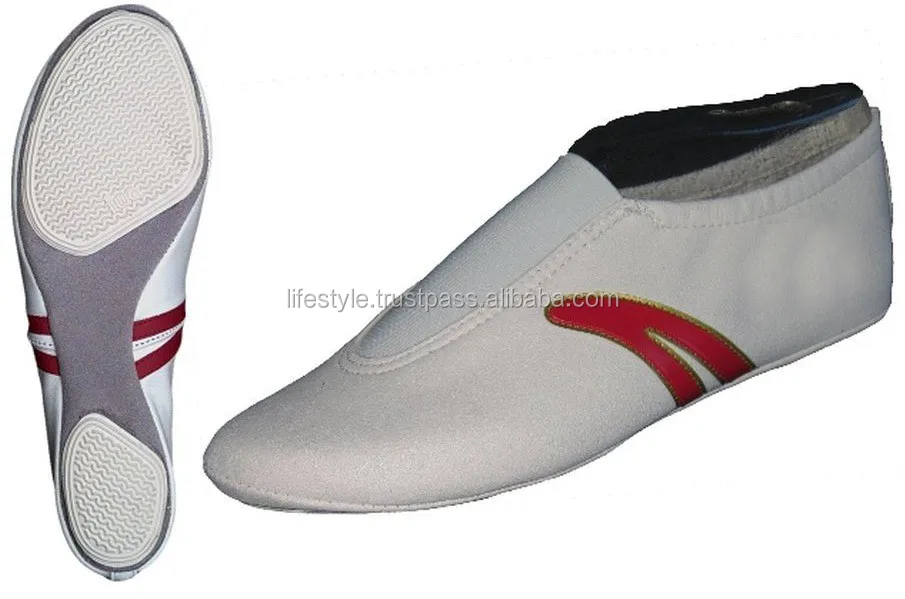 asics tumbling shoes