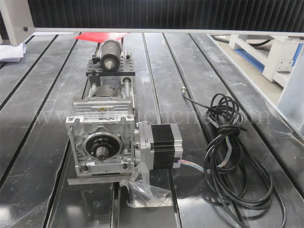 new model cnc router wood carving machine for sale/3d wood cutting cnc machine