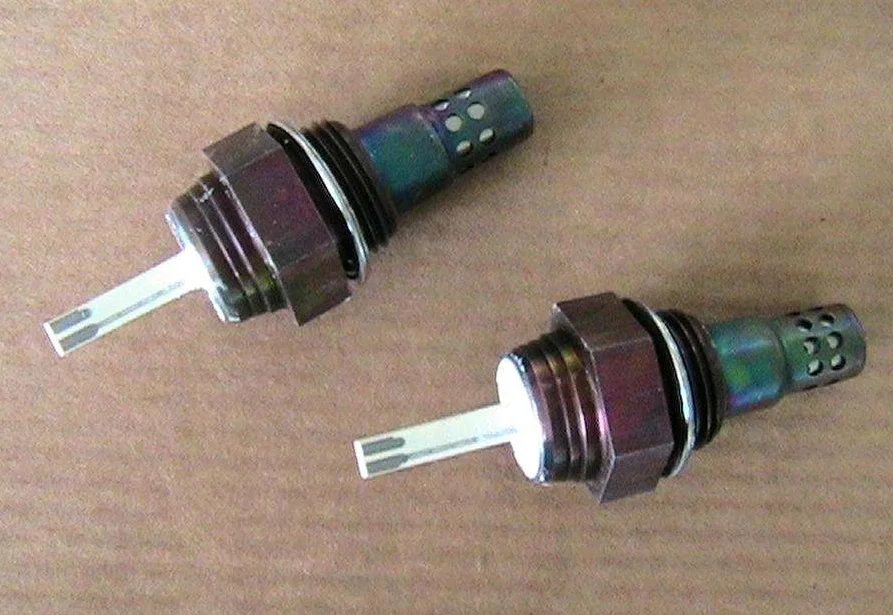 氧化锆自动氧传感器陶瓷加热器芯片