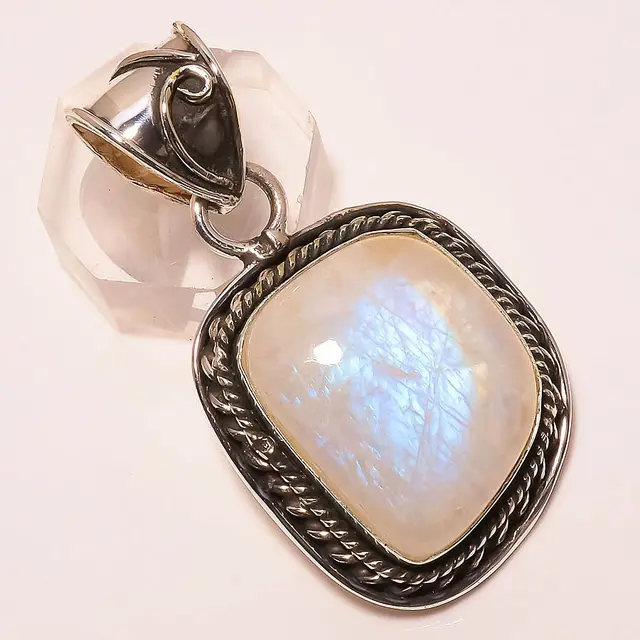 rainbow moonstone wholesale cabochon gemstone pendant jewelry