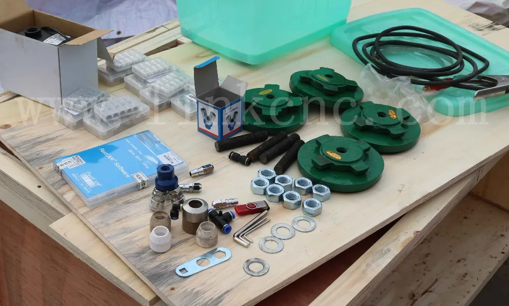 Highly cost effective cheap economic cnc plasma cutting machine / plasma cutter with huayaun power source