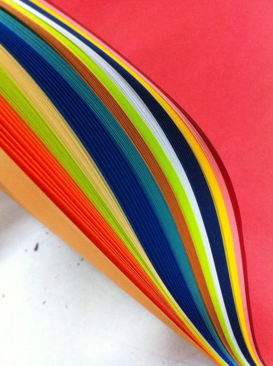 Single Coloured Quilling Paper Strips In Various Colours And Sizes For