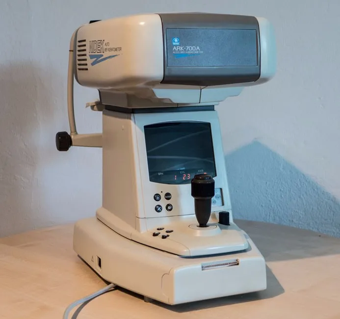 Nidek Ar-600 Ark-700a Calibration Manual