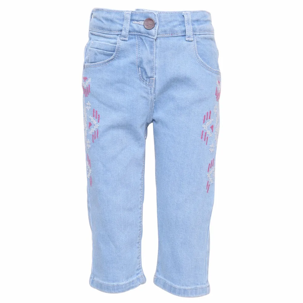 light blue denim capris