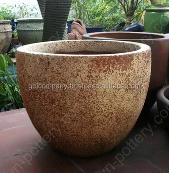 Wholesale Egg Round Dark Clay Vase Wholesale Egg Round Dark Clay Vase