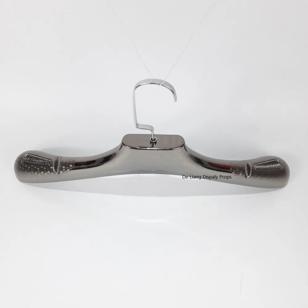 Buy Wholesale China Plastic Bottom Hanger Clip Hanger #6012,cheap