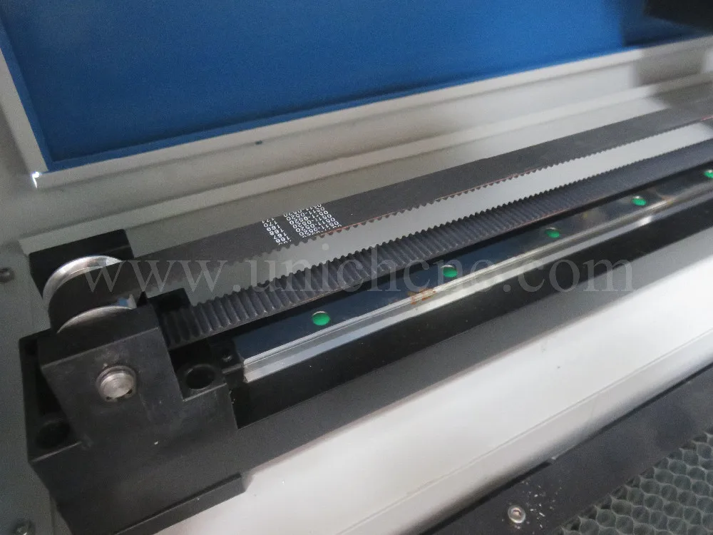 UNICH cheap greatest laser machine for fabric cutting