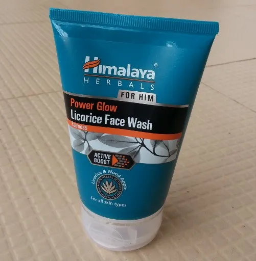 power glow licorice face wash