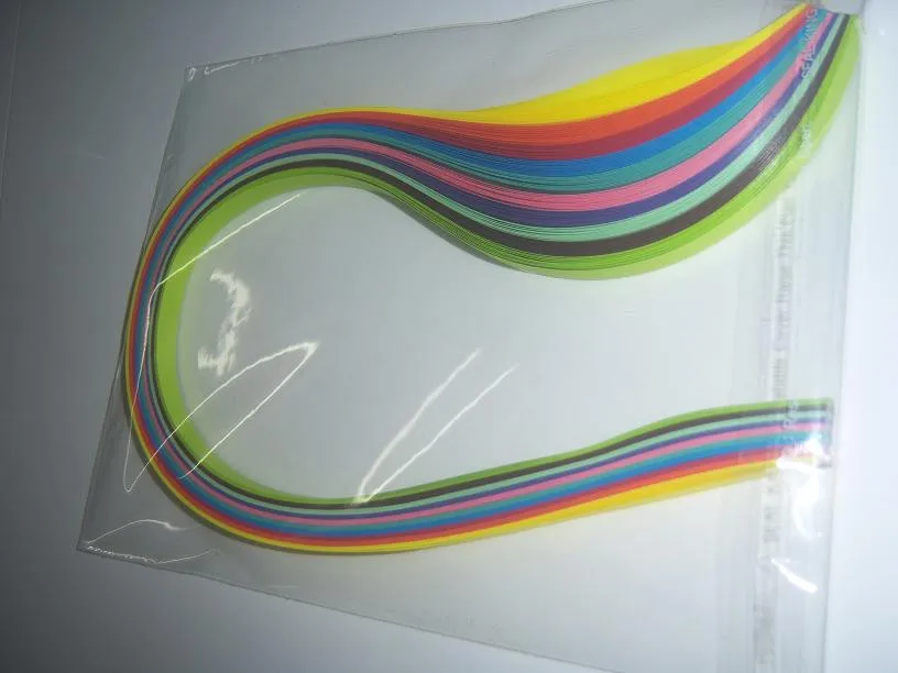 Quilling Paper Strips Available In Assorted Colors In Size 3 And 5 Mm