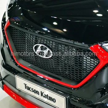 Evan-Fischer Front Grille Assembly – 2016-2018 Hyundai Tucson, Silver Shell/Black Insert, OEM Match