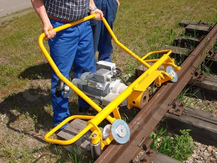 GM-2.2 Electric Railway Steel Rail Grinding Machine 1-5
