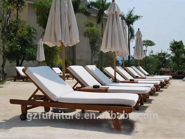 Swimming Pool Bright Colored Outdoor Furniture Beach Chaise Lounge